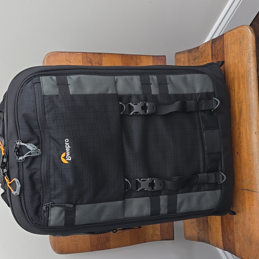 LOWEPRO PRO TREKKER RLX 450 AW II PHOTOGRAPHER'S BACKPACK CARRYON WHEEL LUGGAGE - Picture 14 of 16